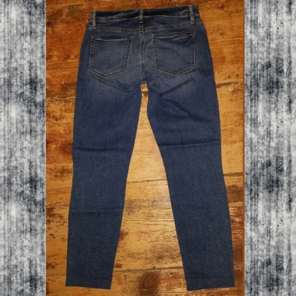 LOFT Ann Taylor STEPPED RAW HEM Modern skinny jeans Sample NEW